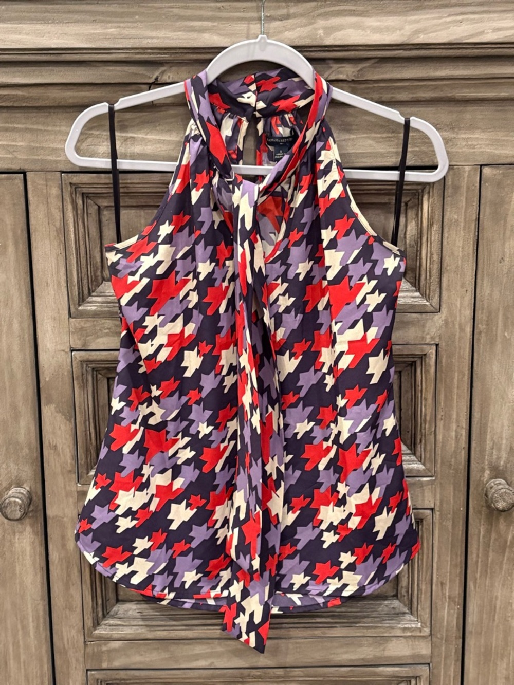 EUC Women’s BANANA REPUBLIC Red/Purple Abstract Geometric Print Blouse (Small)